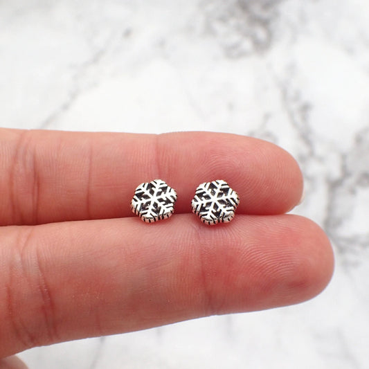 Silver Snowflake Earrings, Snowflake Gift for Girls, Snowflake Stud Earrings, Snowflake Jewelry, Snowflake Gift for Kids, Winter Earrings